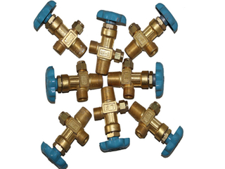 Special safety valve for die casting machine